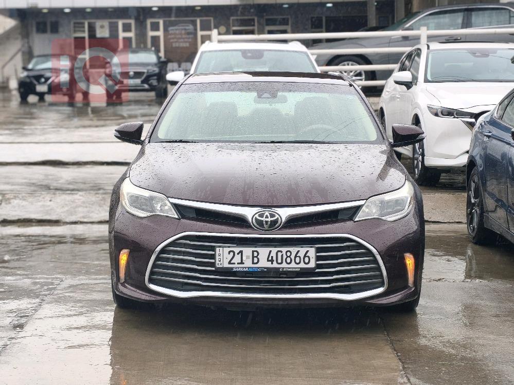 تويوتا أفالون